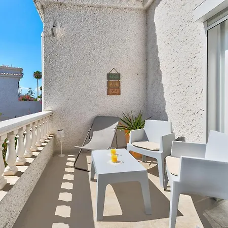 Sea View Penthouse Sunshine Urbania * Playa de las Américas