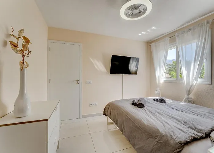 Sea View Penthouse Sunshine Urbania Playa de las Américas