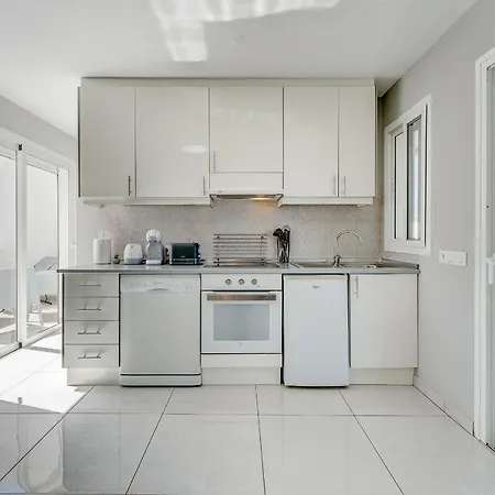 Sea View Penthouse Urbania Apartment