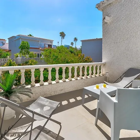 Sea View Penthouse Sunshine Urbania 美洲海滩