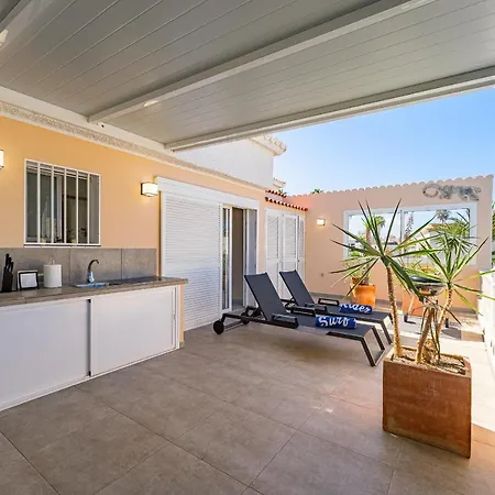 Sea View Penthouse Sunshine Urbania 美洲海滩