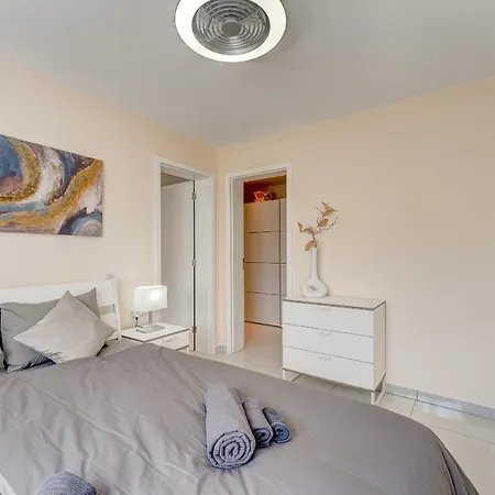 Sea View Penthouse Urbania Playa de las Americas (Tenerife)